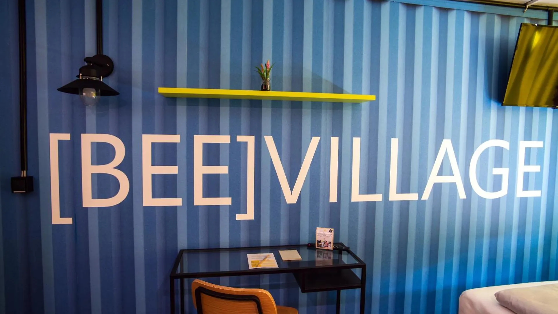 Beevillage Messehotel Hannover Laatzen Hotel