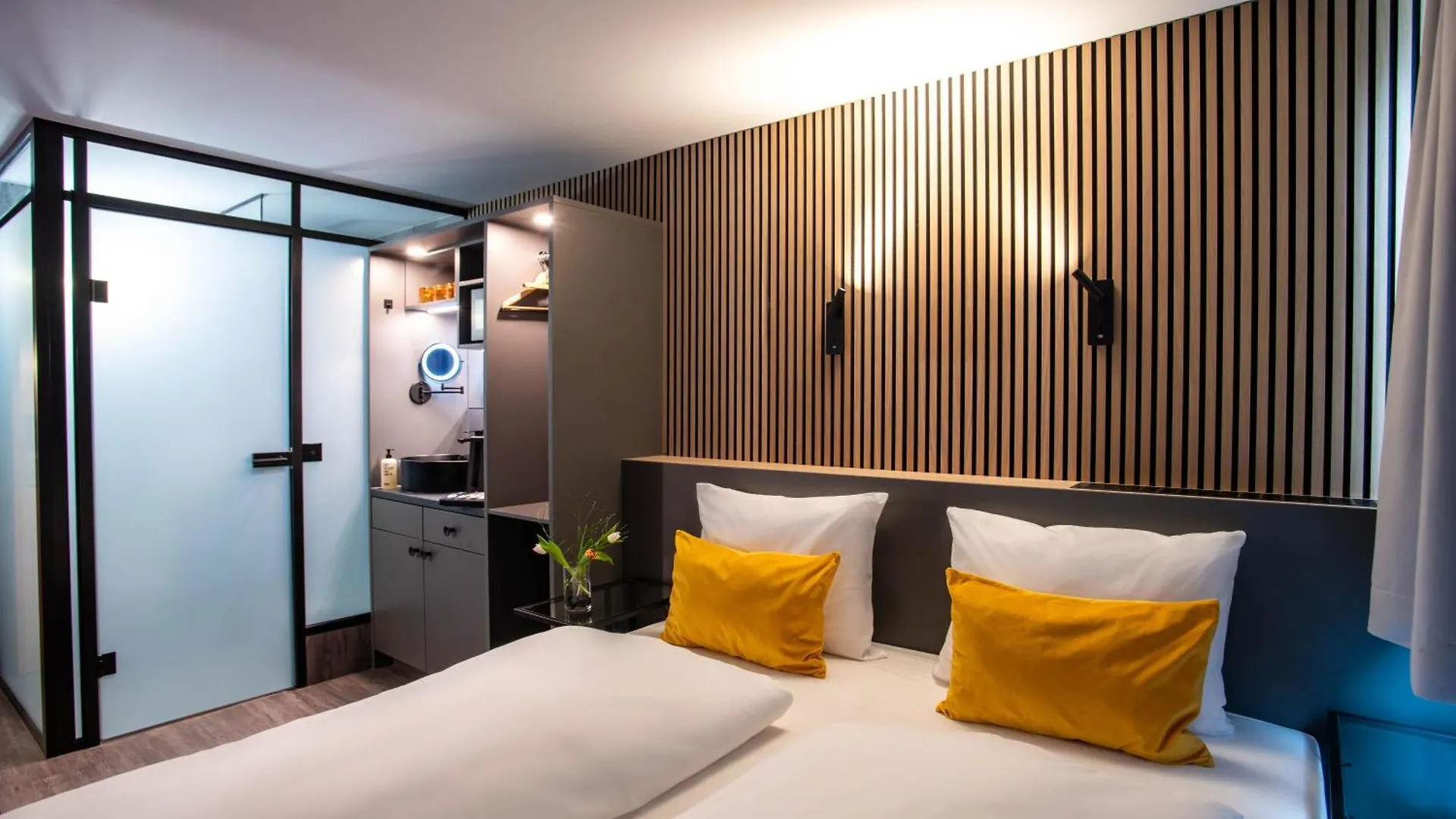 Beevillage Messehotel Hannover Laatzen Germany